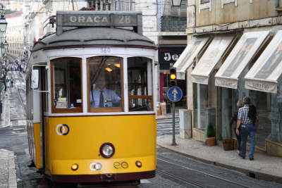 db_Lissabon histor Straenbahn1